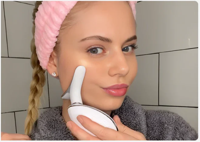 Lushlift - Facial Massager